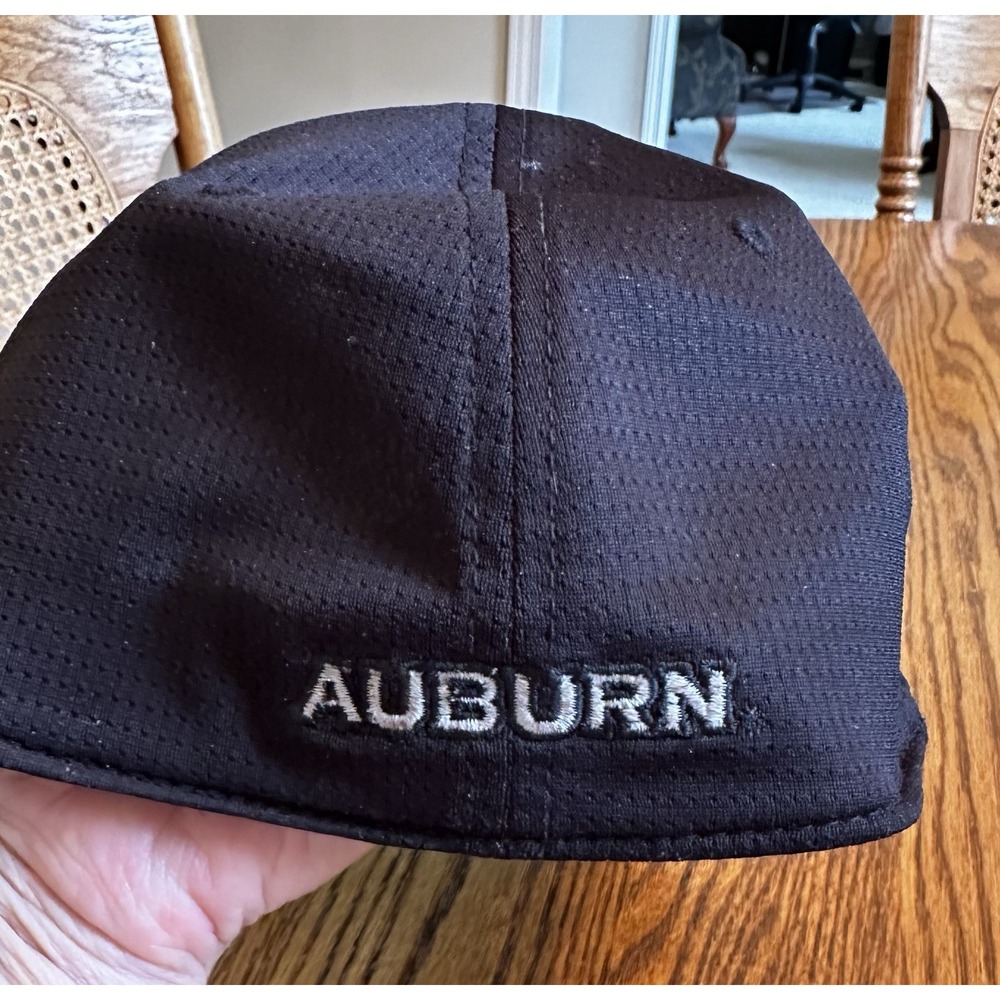Top of the World Auburn Tigers Hat Gray Black Memory Fit NCAA Cap Mens L/XL - Picture 2 of 4